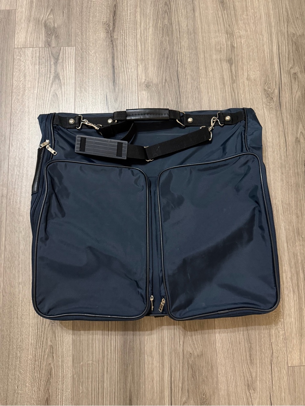 Samsonite Navy Travel Garment Bag with Shoulder Strap - Picture 4 of 15